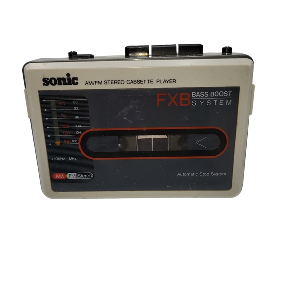 Vintage Sonic FXB Bass Boost Am/Fm Stereo Cassette Player - Picture 2 of 13